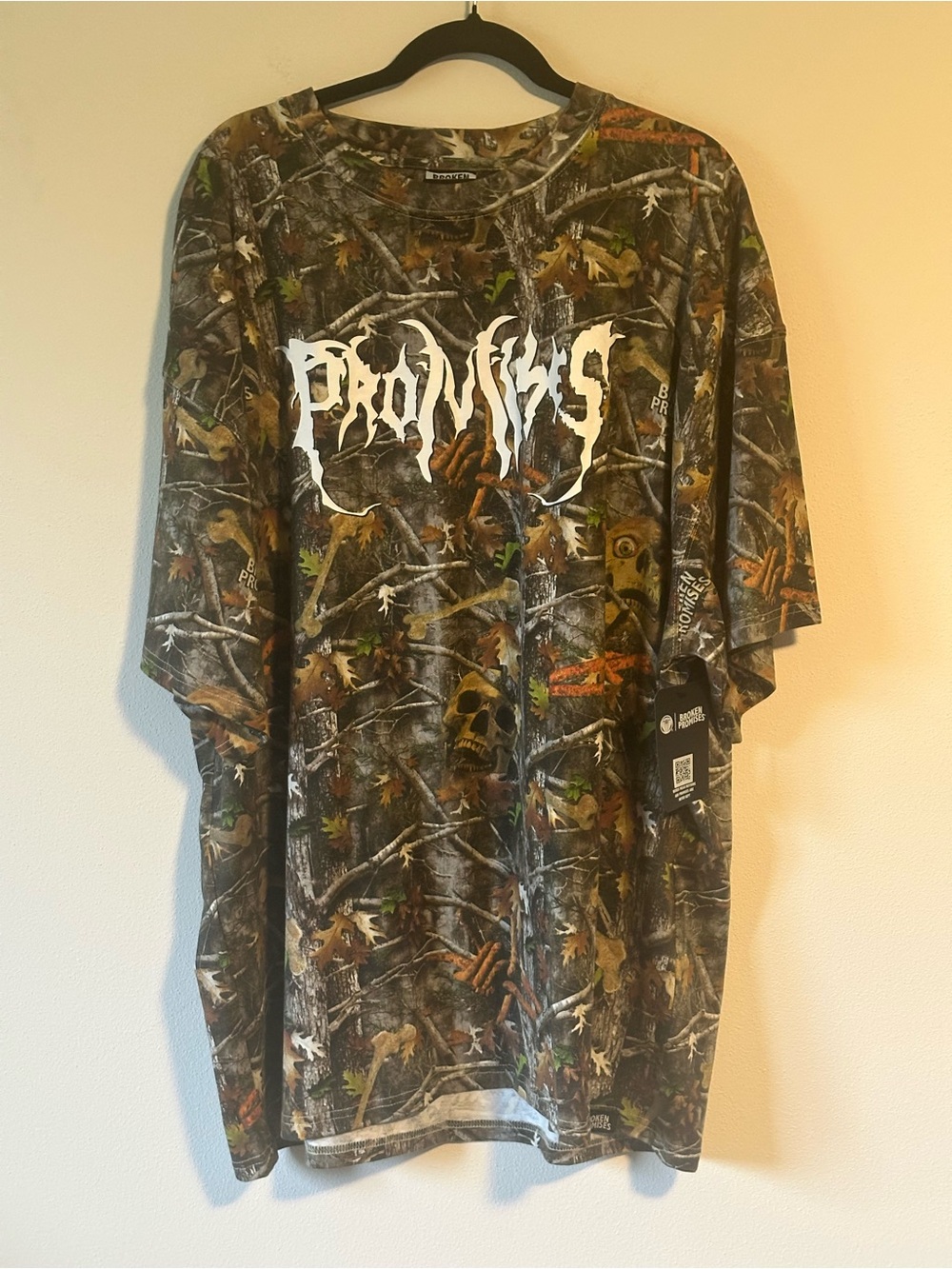 Broken Promises Haunted Woods Camo Skull Graphic T-Shirt Mens 3XL NWT